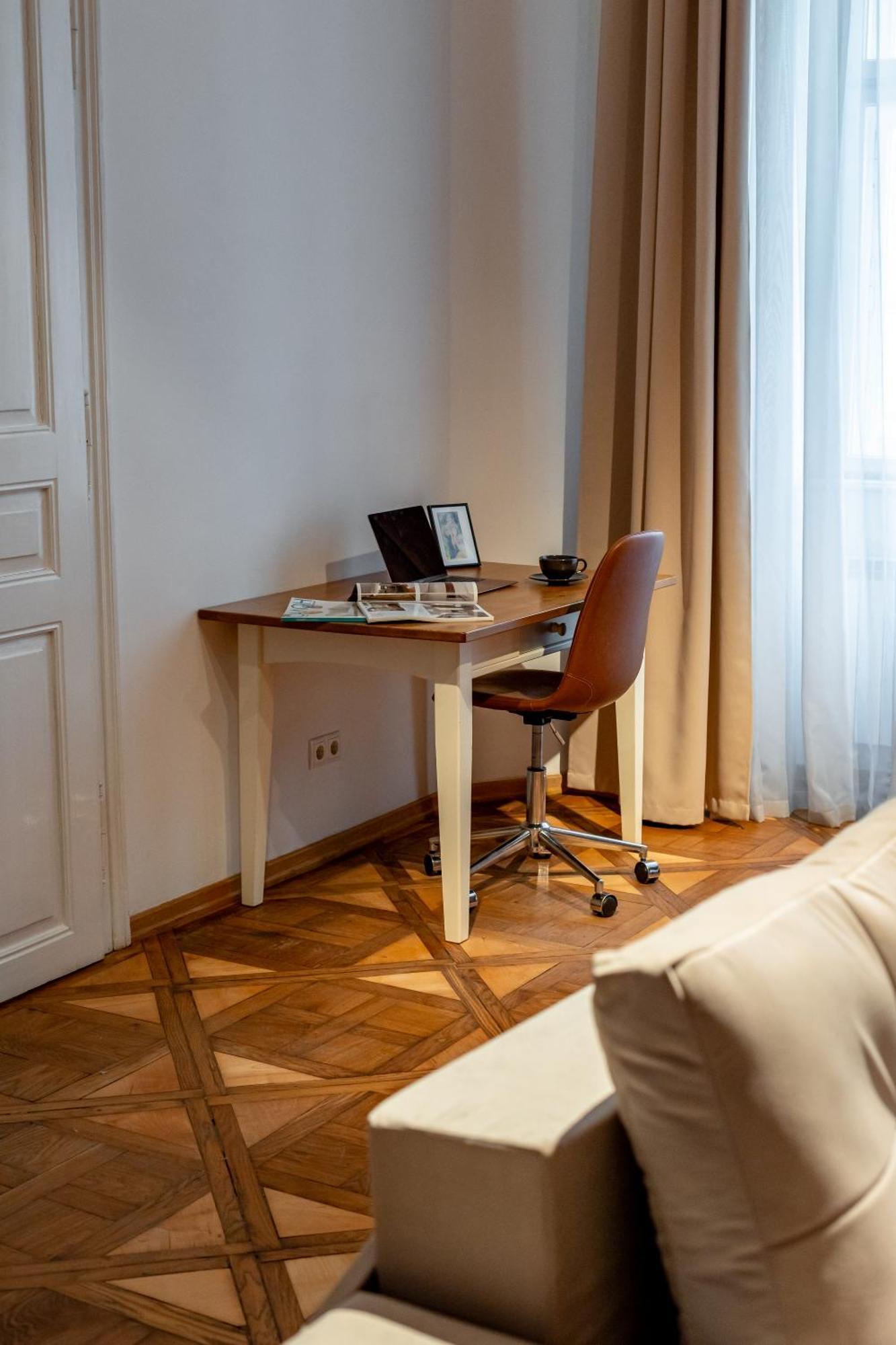 Appartamento Romari Rynok Sguare VIP Leopoli Esterno foto