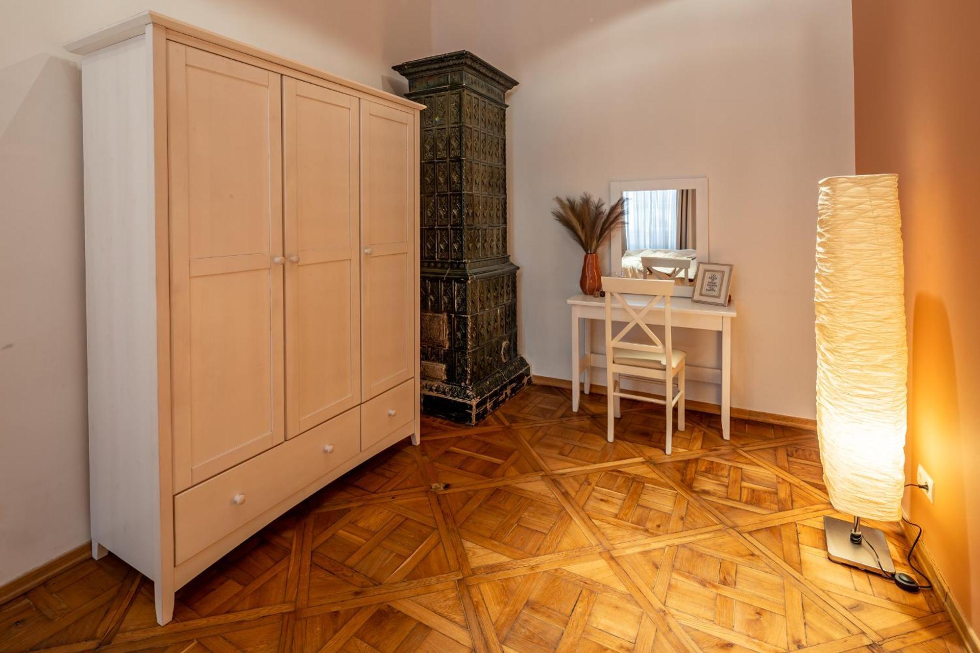 Appartamento Romari Rynok Sguare VIP Leopoli Esterno foto